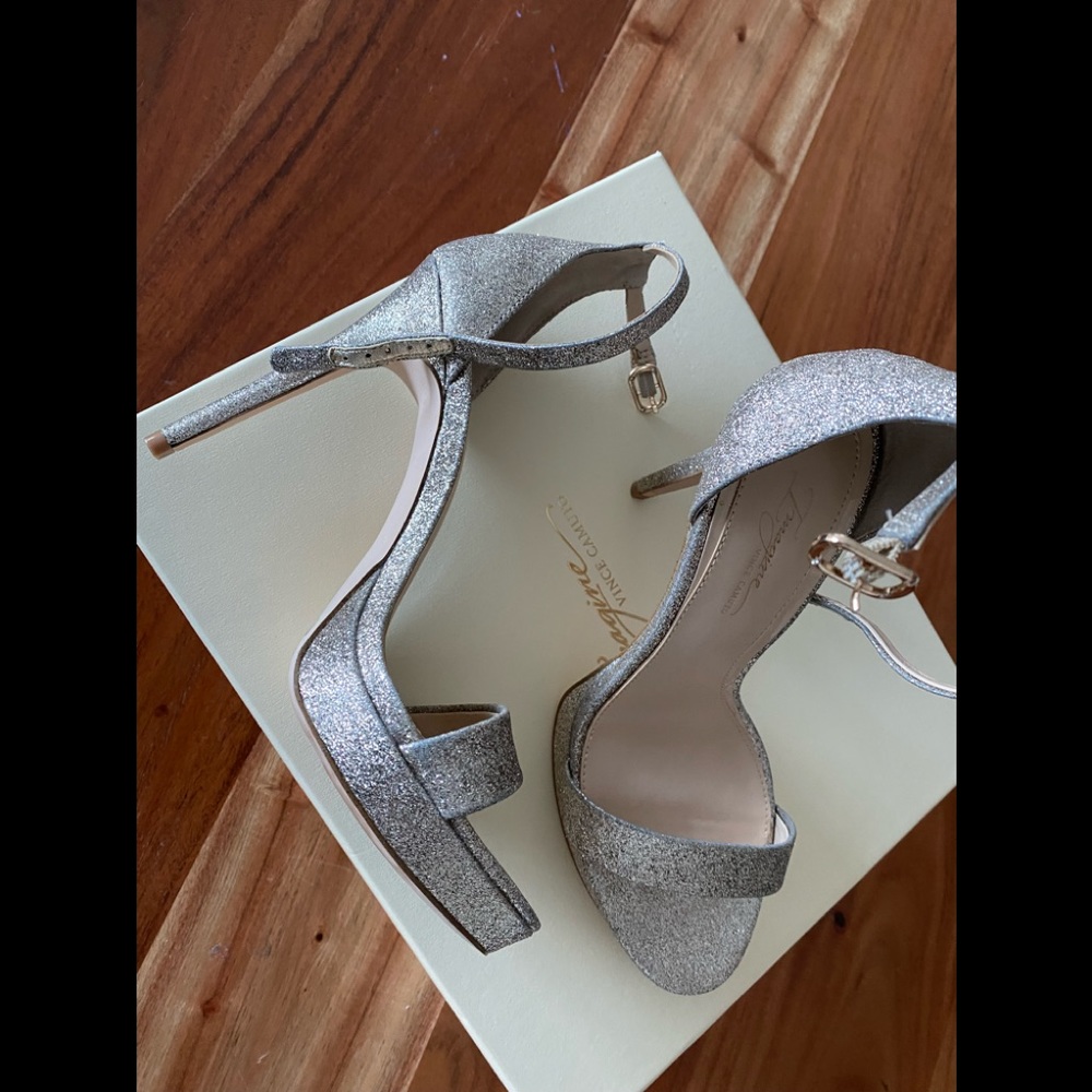 Imagine by Vince Camuto Gold Glitter Heels